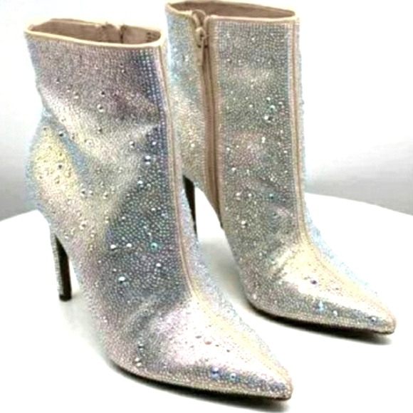 Special Listing NWT INC Diamond Holo Silver ish Boots Sparkling Beaded Booties - Picture 17 of 17